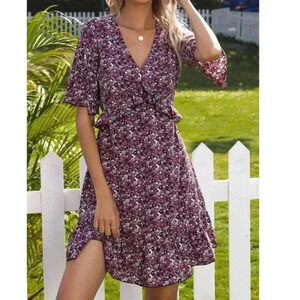 🆕Floral Ruffle Back-Cutout V-Neck Dress XL🆕